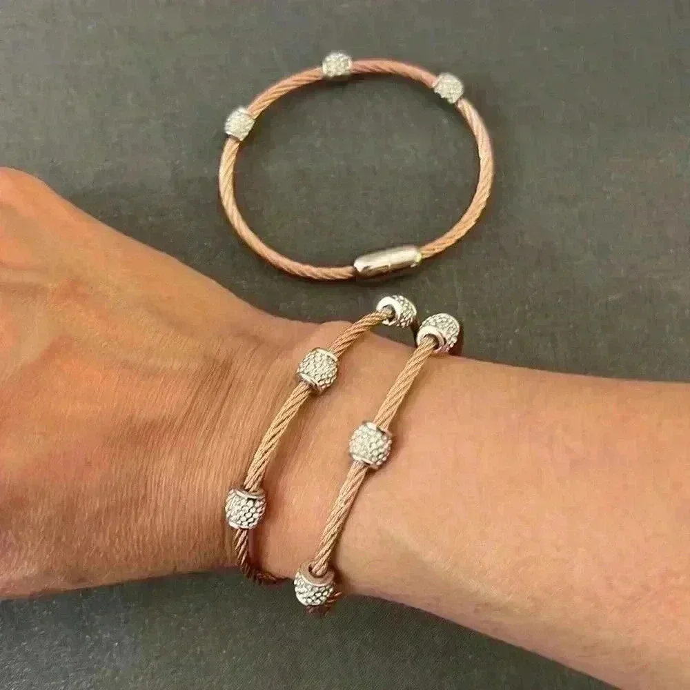 Copper and cubic zirconia bracelet with magnetic closure clasp.